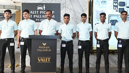 Elevate Convenience and Luxury: The Definitive Guide to Professional Valet Parking Services