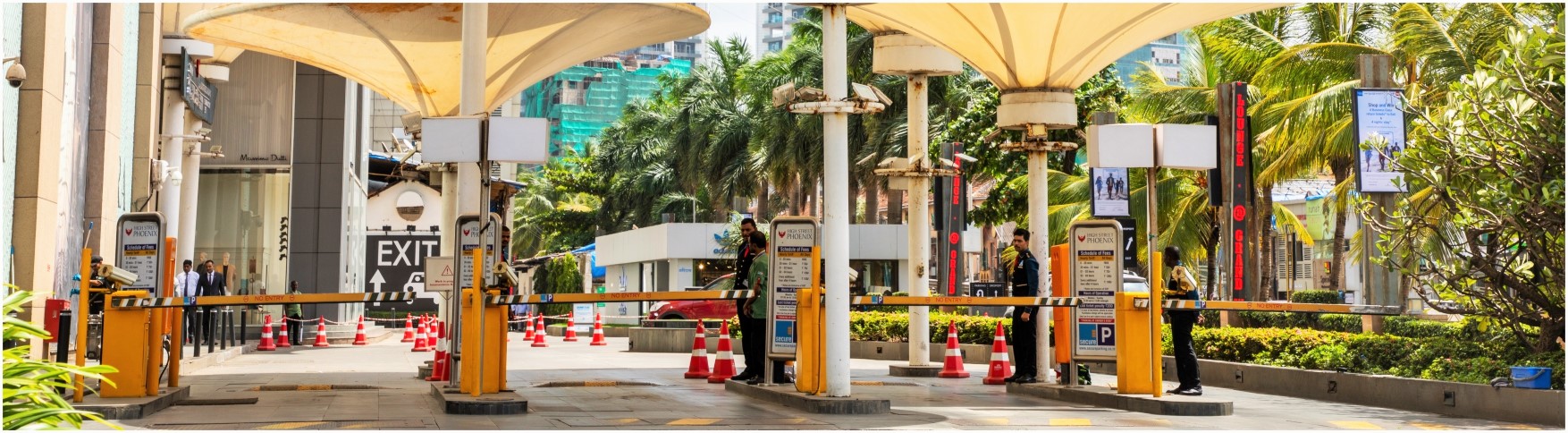 Dolphin Parking Managemnet system, High Street Pheonix Entry Gate, Lower Parel Mumbai